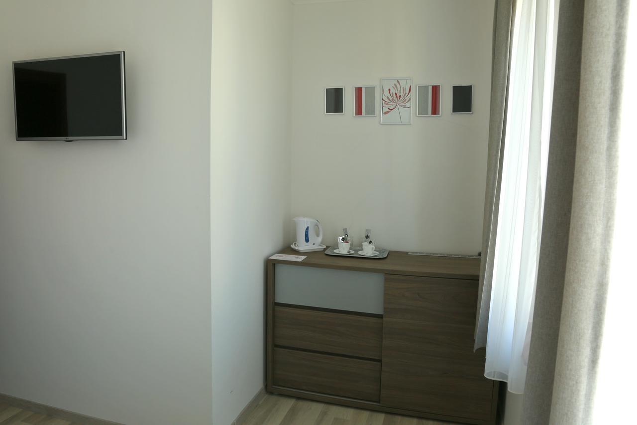 Sugo Panzio Bed & Breakfast Baja Bagian luar foto